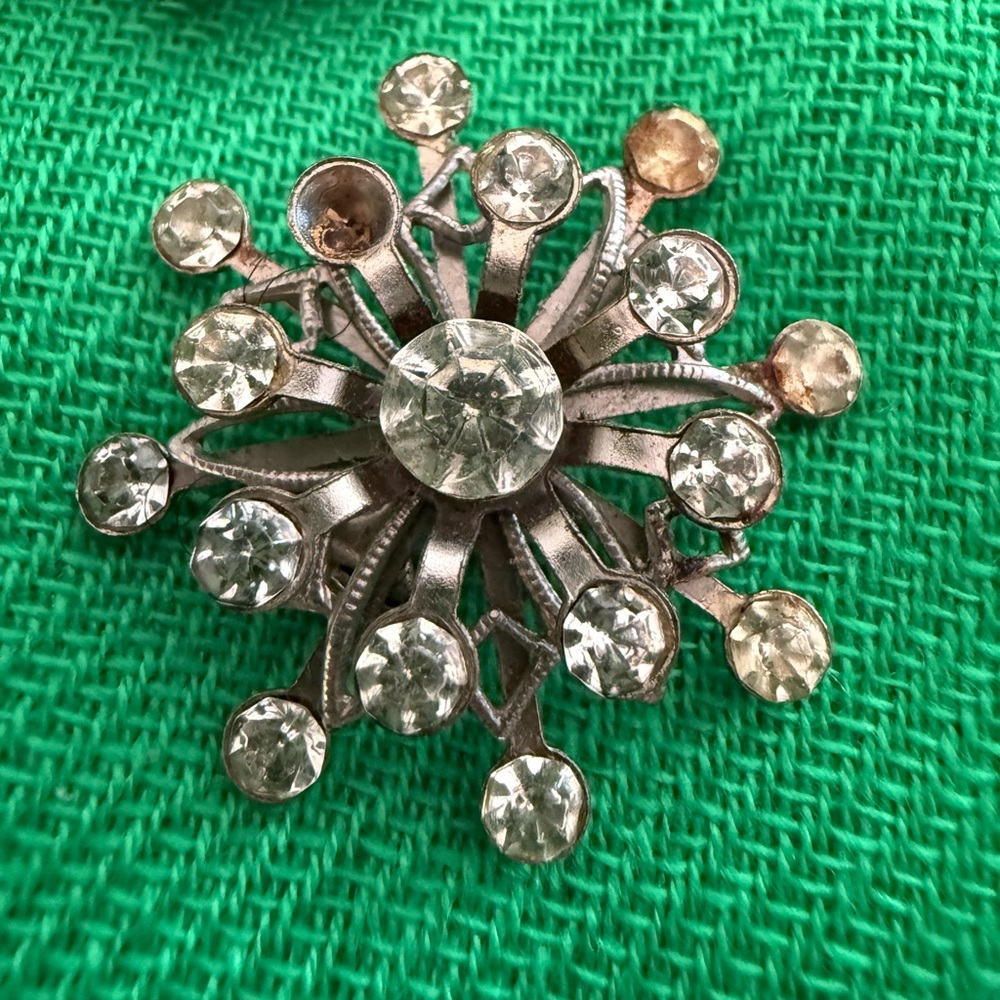 Vintage Rhinestone Crystal Collection Brooch Set - Picture 2 of 7